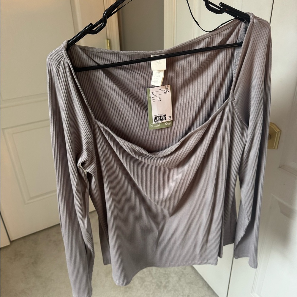 H&M Light Gray Ribbed Drape Neck Blouse